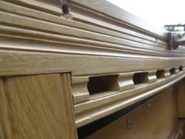 Dollbordbalken mit Schildriemen-Leiste - Wikingerschiff Dollbordbalken mit Schildriemen-Leiste - Wikingerschiff